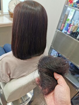 ドゥージングヘアースクラッチ(Dozing Hair Scratch) 重軽い!?髪多くてもまとまるボブ