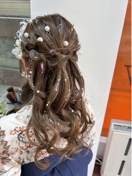 ヘアサロン ユニティ(Hair Salon Unity) ハーフアップ卒業式バージョン