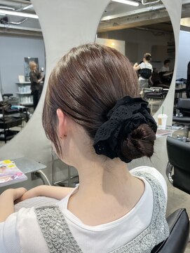 リラクオーレ 三宮 元町(LIRA CUORE) chocolatbrown