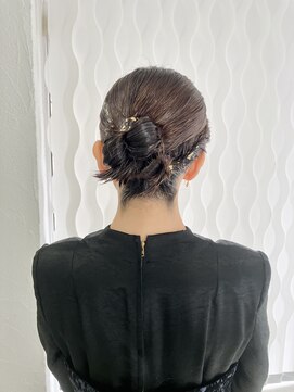 ピケトワール(piquetoile) タイトヘアセット