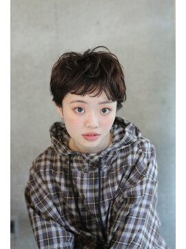 マグノリア(MAGNOLIA) ラウンドバングショート/ワンカールパーマ