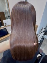 マリックインク バイ キューミー(MARIC inc. by Qmee)&nbsp;レイヤーカット/水素トリートメント／髪質改善トリートメント