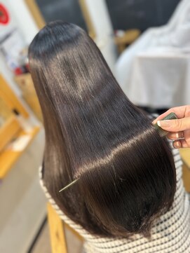 ゼン ネオ(Zen Neo) 美髪ストレート