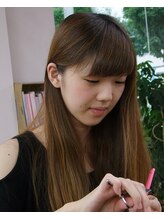 おしゃれサロン 髪ふうせん 暁店 金田 麻美