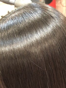 ソルシエールドゥアラジン(Sorciere de aladdin) 髪質改善?樹脂レス細胞.再生縮毛矯正が可能だから当然でしょ！！