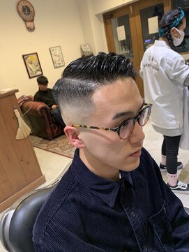 エルエー バーバーショップ 草津店(L.A BARBERSHOP) 【スタイリスト橋本】サイドパート×スキンフェード