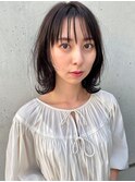 顔周りの動きがオシャレなくびれミディ