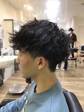 ルシードスタイルアートラッシュ(LUCIDO STYLE ARTRUSH) 波打ちパーマ