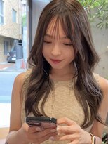 サイン 表参道(SIGN)&nbsp;ショートヘアグレージュカラーデザインカラーシルキーベージュ