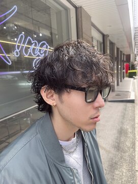 メンズサロン キング 梅田店(Men’s salon K!ng) 波巻きツイストスパイラルパーマ/フェザーパーマ/眉毛/メンズ