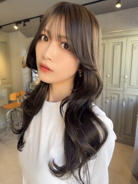 カシュカシュ 表参道(cache cache) レイヤーカットレイヤーヘアハッシュカット韓国ヘアロングヘア