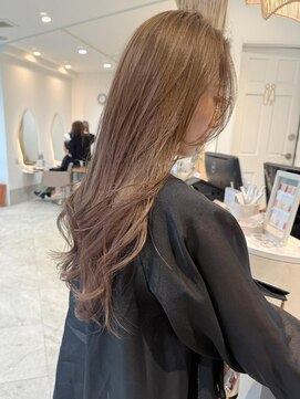 ネオリーブ アンド 渋谷店(Neolive &) 渋谷/ミニウルフ/チェリーブラウン/フェザーパーマ/ボブ