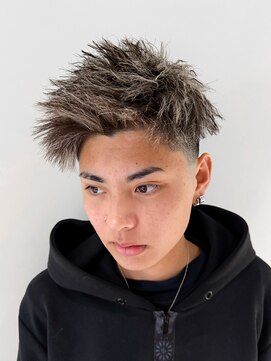 ルーシー 渋谷(LUCEY) スパイキーヘアツイストピンパーマツイストジェット