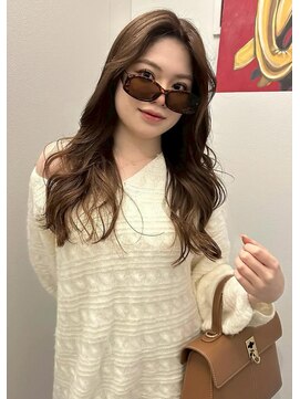 スワッグ(swag) くびれヘアなみなみウェーブ美シルエットカーキベージュ