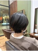 ショートヘア