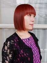 オーオ シカシカ(OOO YY)&nbsp;ブラッドオレンジ×ラウンドバング前下がりボブ/ブリーチなし