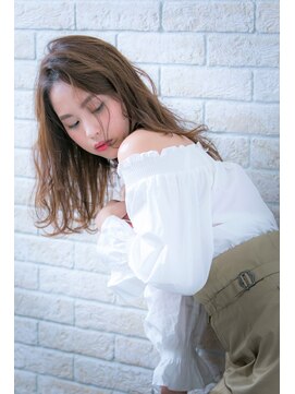 エルデ ナインズ ヘアー スタンド 川口店(elde 9's HAIR STAND) グレージュひし形シルエットの大人かわいい切りっぱなしボブ