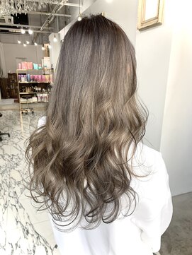 ナイン 麻布十番(NINE) ☆ ロイヤルパールグレージュ☆