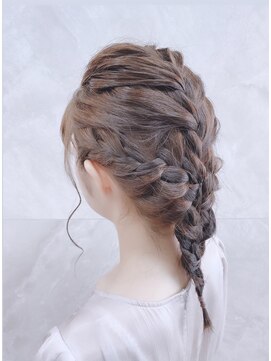 ドゥマン(Demain) 【結婚式 お呼ばれセット】編み下ろしスタイル ブライダル