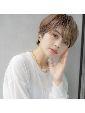 リタ(rita.) 大串弥生◎大人ハンサムショート