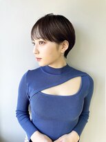 ヴェイン 渋谷(vain)&nbsp;マッシュショートボブ/フェザーバング/カーキグレージュ