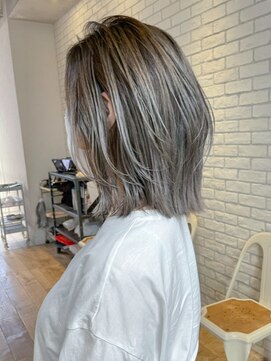 アルバム 渋谷パルコ(ALBUM) グレージュバレイヤージュ_グレージュカラーボブウルフ_ba398841