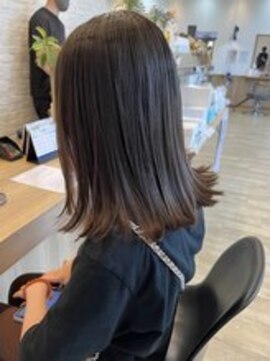 カナリーバイマカロア(CANARY by Makaloa) 外ハネ