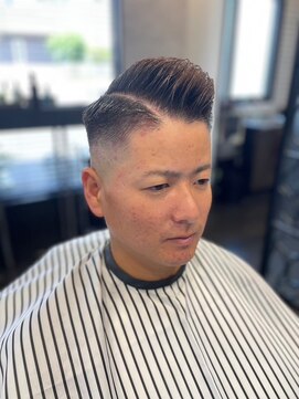 ヒロザバーバー(HIRO THE BARBER) コームオーバー