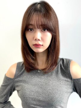 ヴェイン 渋谷(vain) 内巻きワンカール ミディアム 小顔バング まろベージュ