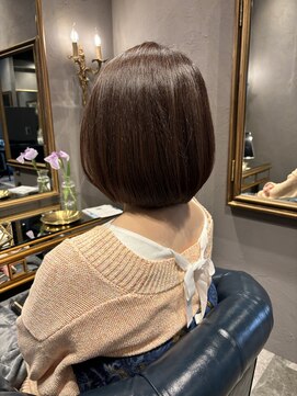 アルベラ(ALVELLA) ミディアムボブ