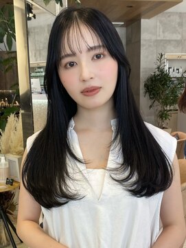 グランド(GRAND) ロングヘア30代40代ストレートレイヤー前髪あり表参道