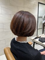 ピークアブー アヴェダ 池袋東武(PEEK-A-BOO AVEDA) シンプルなのに品があるワンレングスボブ50代60代70代