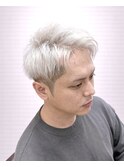 ホワイトブリーチ×アップバング