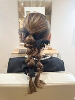 ウサギヘアー(Usagi hair) あみおろしツイン