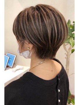 ネックス 表参道本店(nex) 【nex表参道】白髪を生かしたハイライト