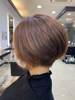 デラメアウープウープ(de.la.mair woop woop)&nbsp;ショートボブ