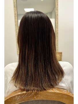 ロカ ヘアー(ROKA hair) しっとりまとまるミディアム　髪質改善