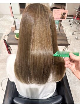 アヴァンス 和泉中央店(AVANCE) 透け感ベージュ×髪質改善カラー