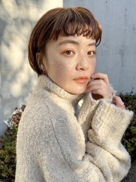 ローネス(LONESS) マッシュショート　ショートヘア　まろやかベージュ