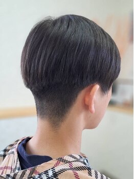 アリーナ(Arena)の写真/理容室ならではの丁寧な施術とラフに通える空間で老若男女に愛されるサロン♪髪のお悩みも相談下さい。