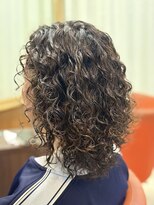 ボンビィヴァン(bon-vivant) 大分/府内町/大人ツイストスパイラルパーマ