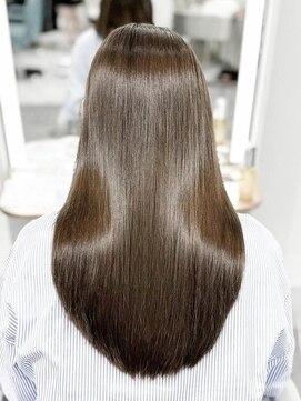 エルサ(Elsa) 【Elsa元町・三宮】高濃度水素で髪質改善