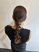 ヘアセット専門サロン by OKINAWA WATABE WEDDING 那覇店&nbsp;タイト編みおろし