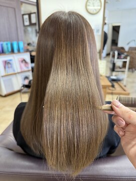 トップスタイル リッチ 夏のダメージを整える髪質改善トリートメントで潤いツヤ髪へ