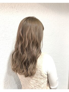 オリ(‘Oli) ミルクティーベージュ