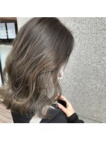 アヴァンス 江坂店(AVANCE.) アッシュグレー