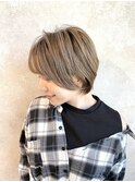 耳掛けボブショート ショートとボブの間
