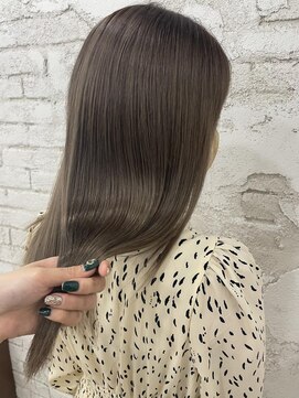 プライズ アイリス 池袋東口店(prize Iris) ミルクティーベージュ/20代30代/￥8800