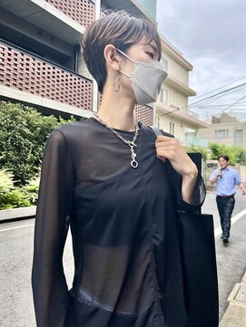 ワール(whirl.) ベリーショート☆20代30代40代モードショート髪質改善