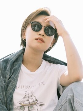 バトン(baton) ベージュショート